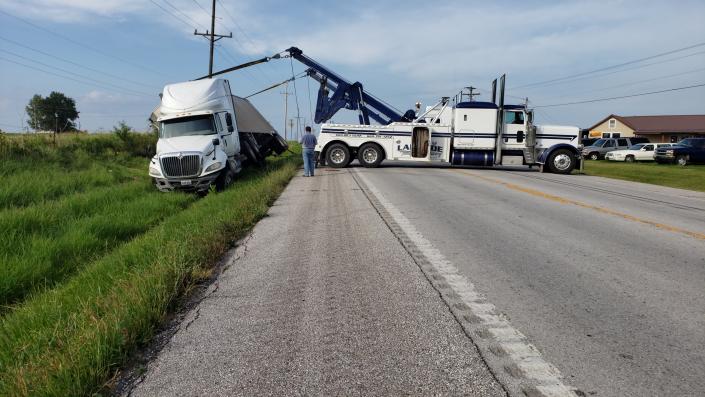 Semi rollover